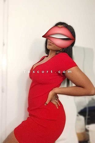 Escort Girl Roissy (CDG airport). Trouvez une belle Escorte Girl。